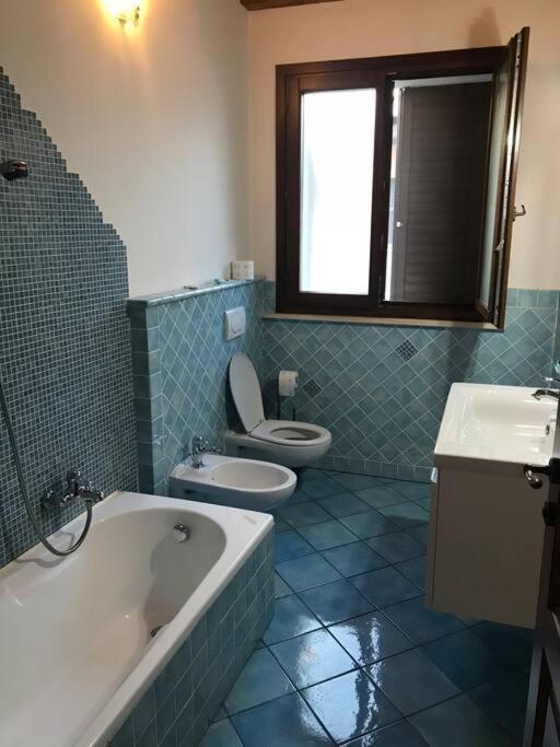 Villa Parisi Luxury Italian Villa ฟาโน ภายนอก รูปภาพ