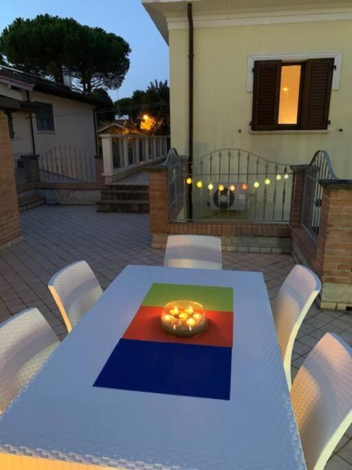 Villa Parisi Luxury Italian Villa ฟาโน ภายนอก รูปภาพ